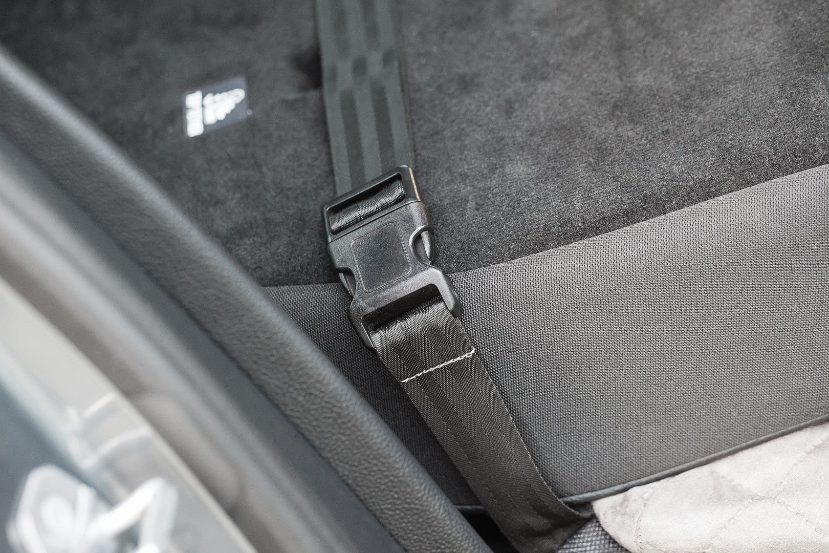 KONG Secure Booster Seat  S-M